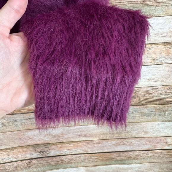 Free People One Black Cherry Purple Crilla Fuzzy Pullover Sweater Size Medium - Picture 4 of 8